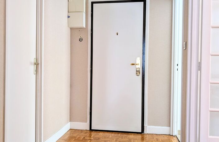 Vente Appartement 4 pièces — photo 2