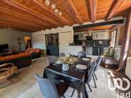Vente Maison/villa 9 pièces — photo 2