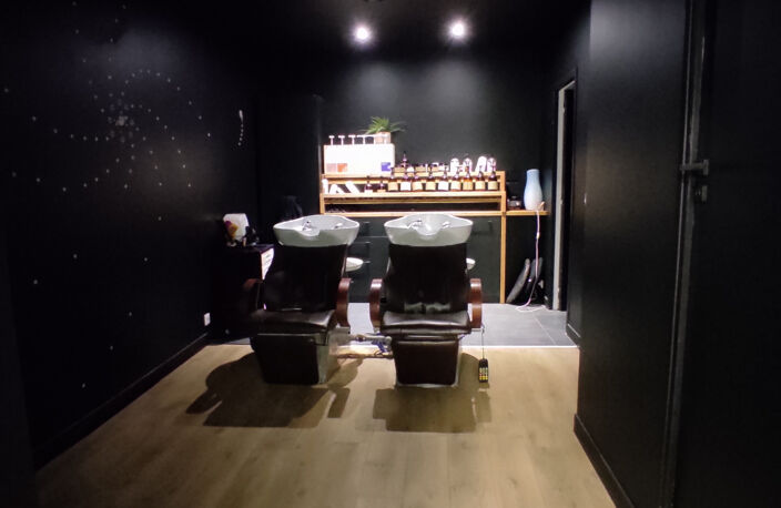 FOND DE COMMERCE salon de coiffure HYPER CENTRE BORDEAUX — photo 2