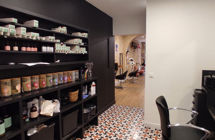 FOND DE COMMERCE salon de coiffure HYPER CENTRE BORDEAUX — photo 4