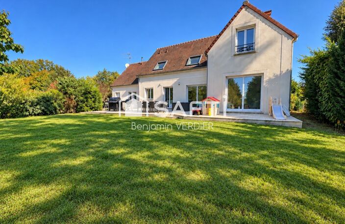 Maison familiale 5 chambres  terrain 2 433 m² — photo 3