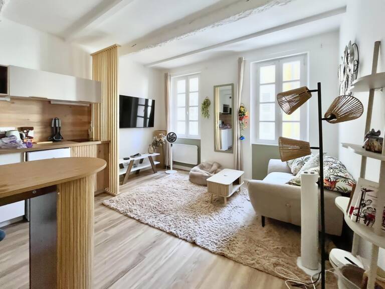 Appartement T2 meublé - Centre bas Toulon — photo 1