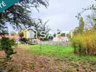 TERRAIN CONSTRUCTIBLE  704 m²  À 5 MINUTES DE BRÉTIGNOLLES-SUR-MER ET SAINT-GILLES-CROIX-DE-VIE — photo 2