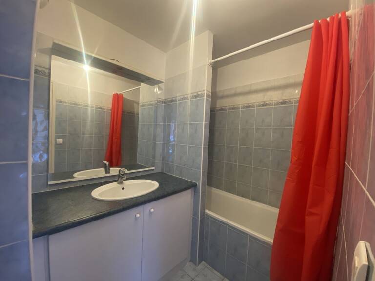 F2 — photo 1