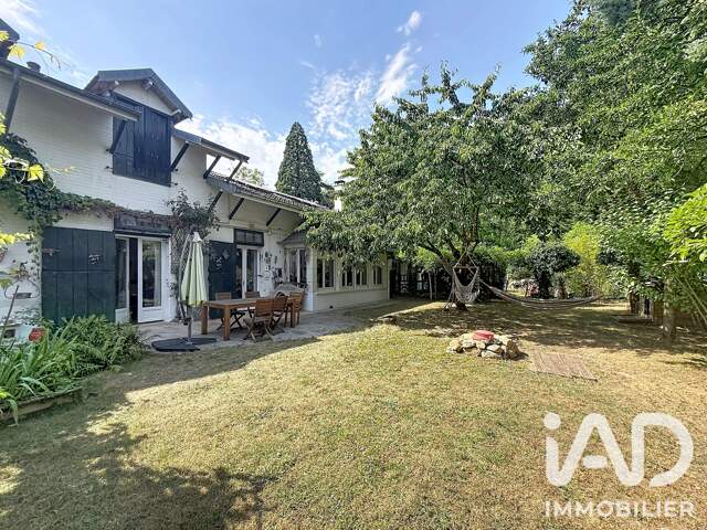 Vente Maison/villa 11 pièces — photo du bien