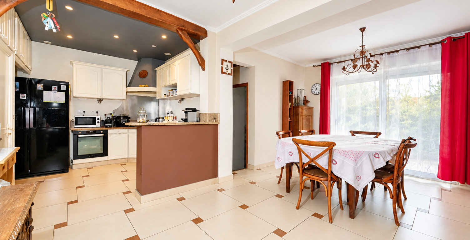 Montfort - Maison familiale 4 chambres, séjour 50 m² et jardin — photo 1