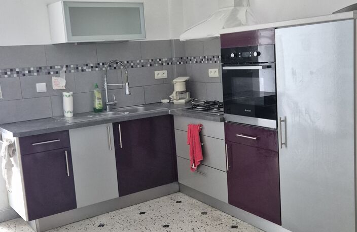 Vente Maison de ville 4 pièces — photo 2