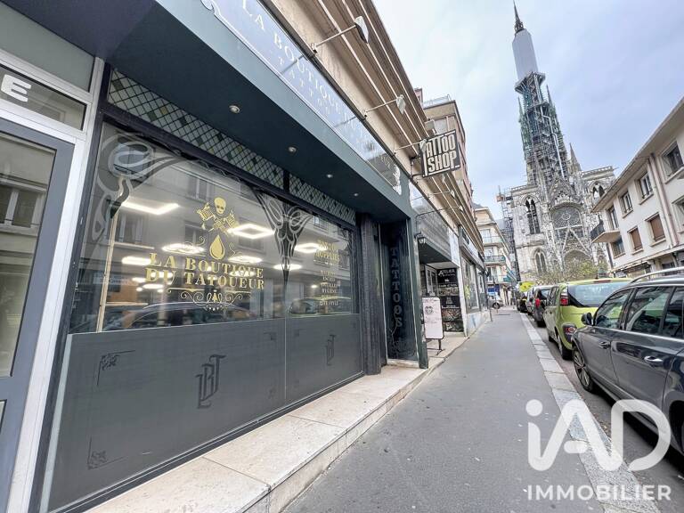 Vente Boutique/Local commercial 272 m&sup2; — photo 1