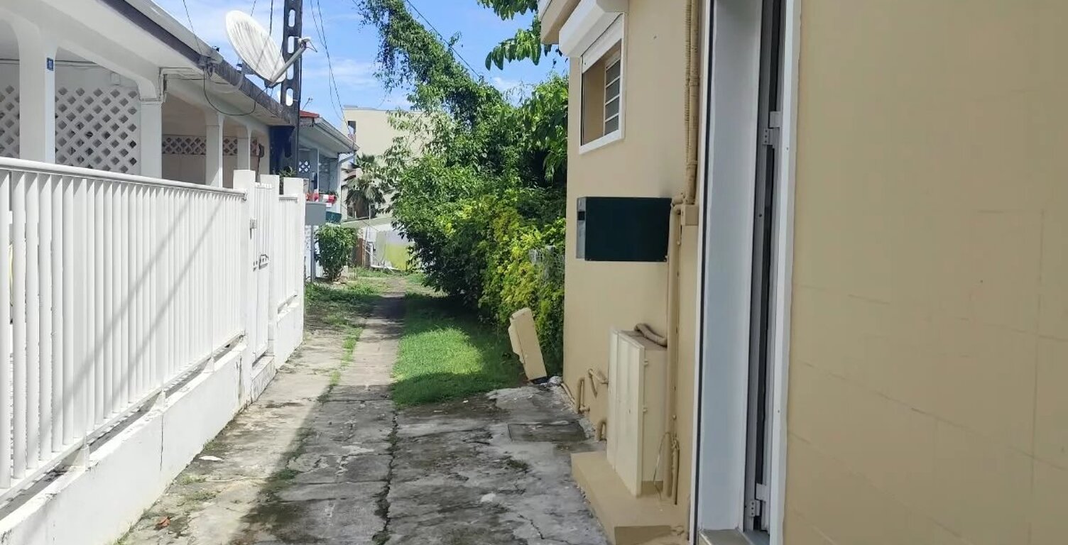 À LOUER – Charmant T2 de 30 m² – Sainte-Marie — photo 1