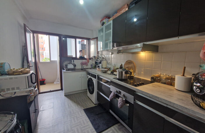 T2 avec balcon, locataire en place — photo 4
