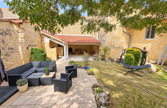 Maison en pierre de 292 m2, à 5 minutes de Branne — photo 2