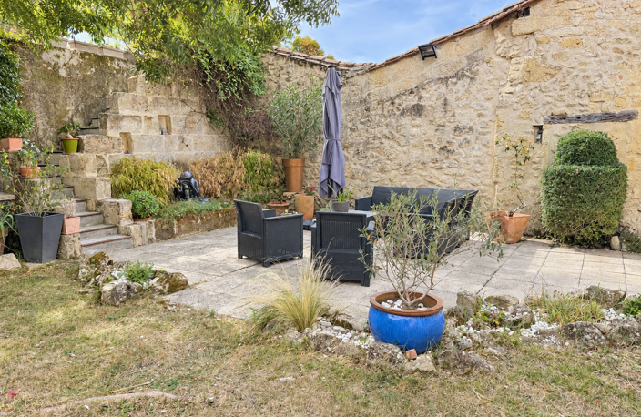 Maison en pierre de 292 m2, à 5 minutes de Branne — photo 3