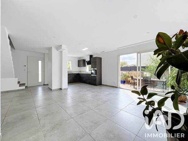 Vente Maison traditionnelle 5 pièces — photo du bien