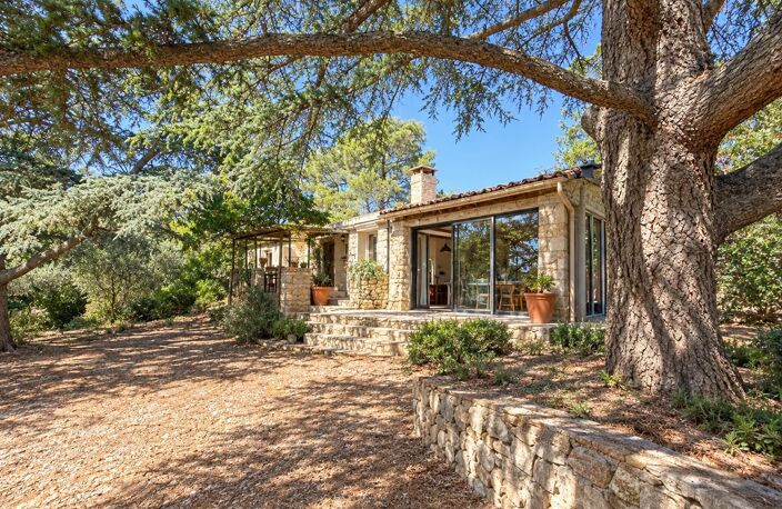 Nîmes, Calvas/Gazelle, maison 125m2, plain pied, 3 chs, + mazet, parcelle arborée 5024m2 — photo 2