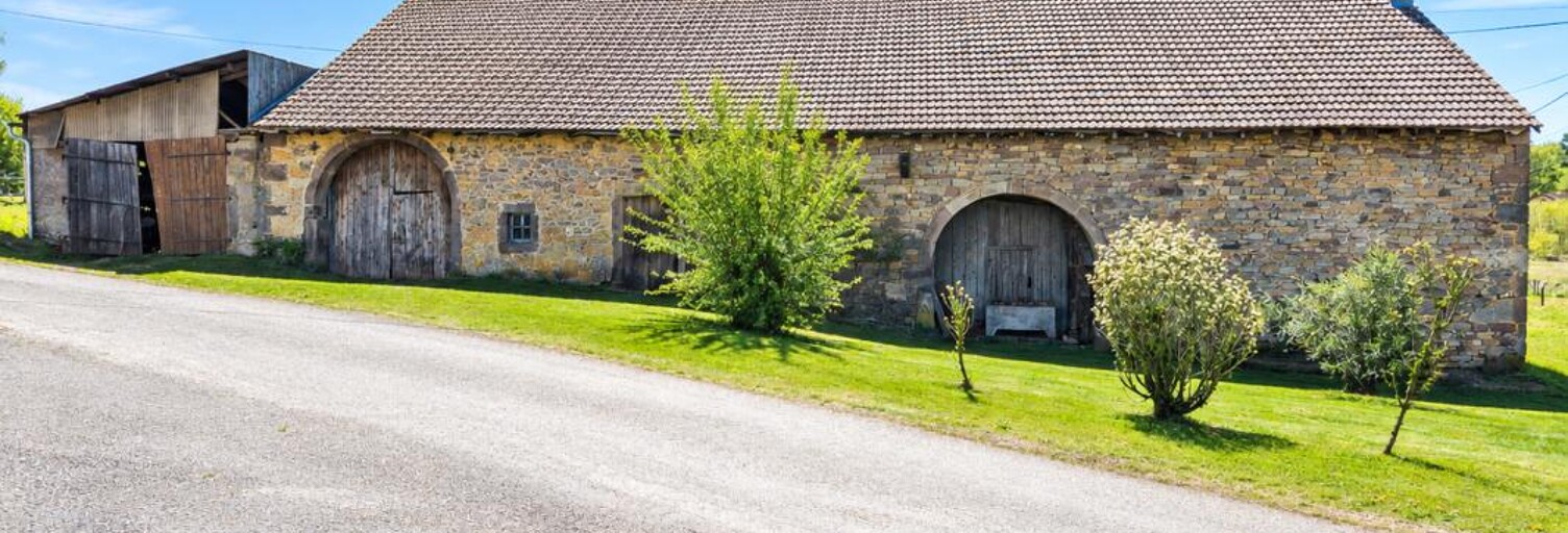 Maison 6 Pièces 400 m² à vendre à Fougerolles-Saint-Valbert (70220)
