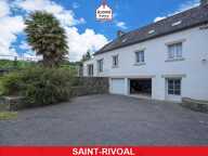 FINISTERE - Saint-Rivoal (29190) - A VENDRE - MAISON RENOVEE EN 1999 DE  165M²  - 4 CHAMBRES - SOUS SOL COMPLET - 3 HANGARS - 9000M² DE TERRAIN - PIECE DE VIE DE 67M² — photo 4
