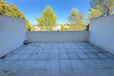 Appartement 3 pièces 990 €