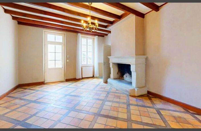 Maison de ville en pierre avec jardin et garage - possibilité de créer un appartement à VILLEFRANCHE DE LONCHAT (24) — photo 5
