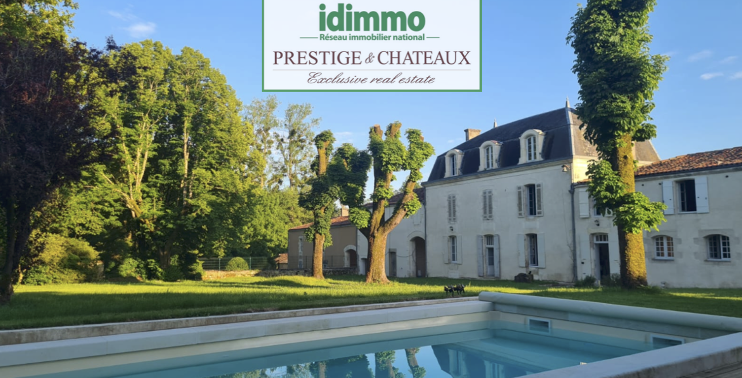 Logis charentais au cadre enchanteur — photo 1