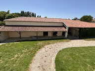 Logis charentais au cadre enchanteur — photo 4