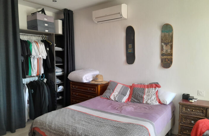 En vente 395200 EUR à Fréjus : maison de ville ,avec 2 apparte — photo 3
