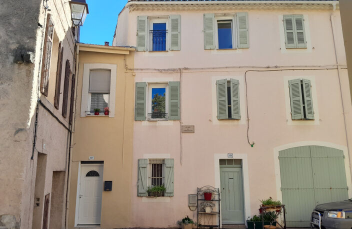 En vente 395200 EUR à Fréjus : maison de ville ,avec 2 apparte — photo 4