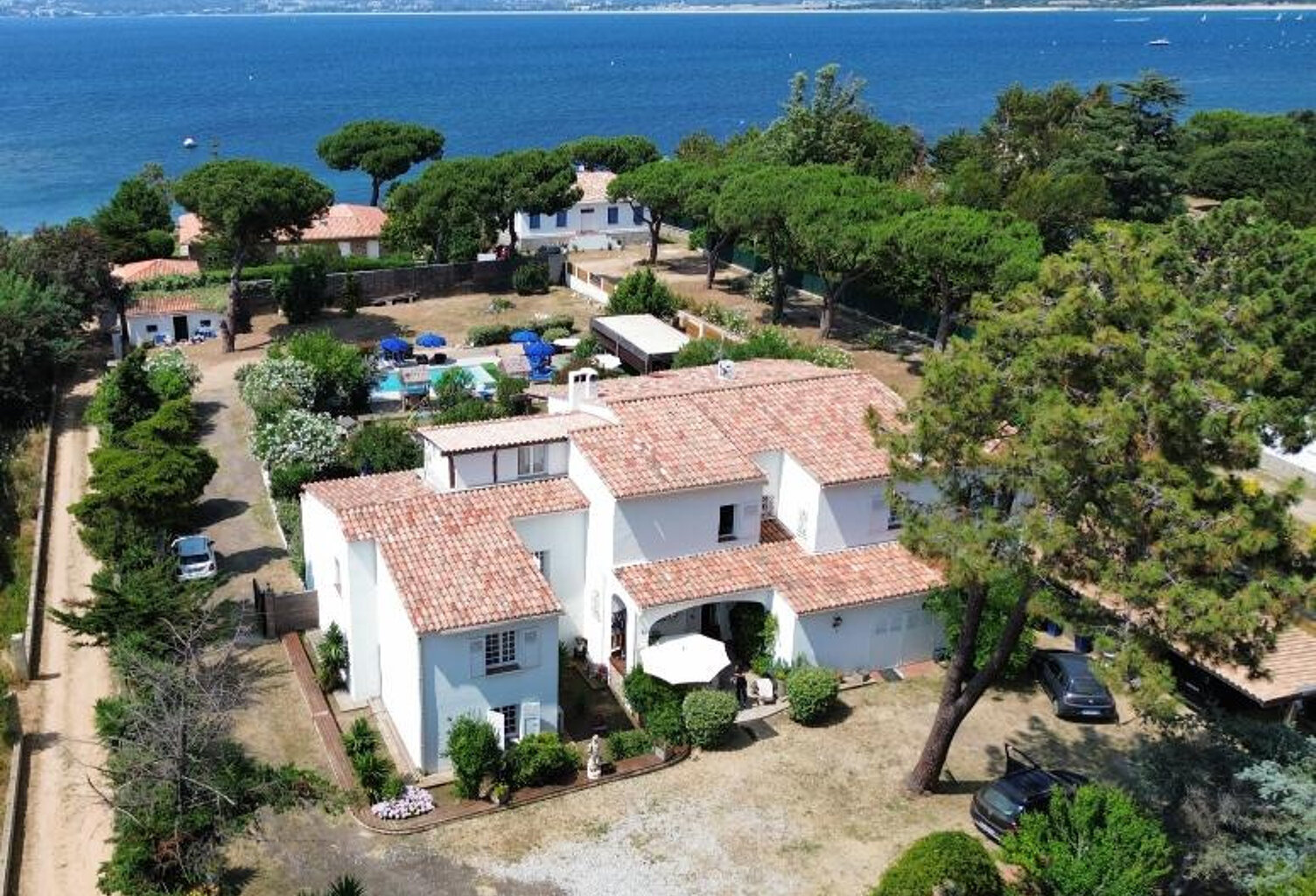 PORTICCIO PROPRIÉTÉ  DE 500M2 - EN BORD DE MER — photo 1