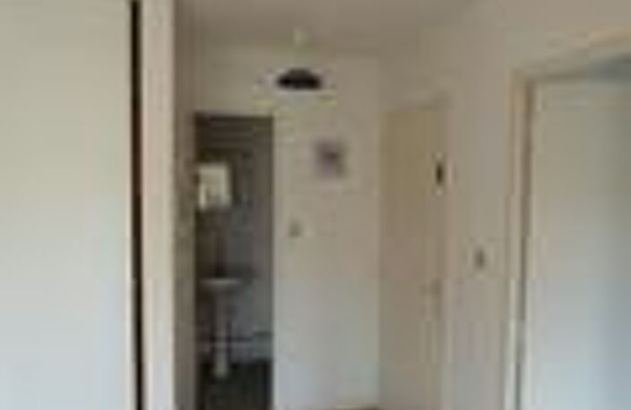 T2 — photo 4