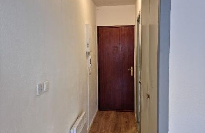 T1 — photo 3