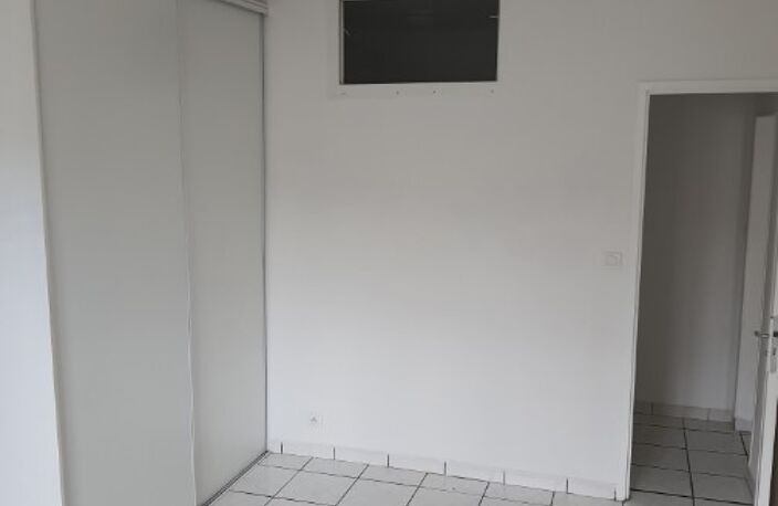 T2 — photo 3