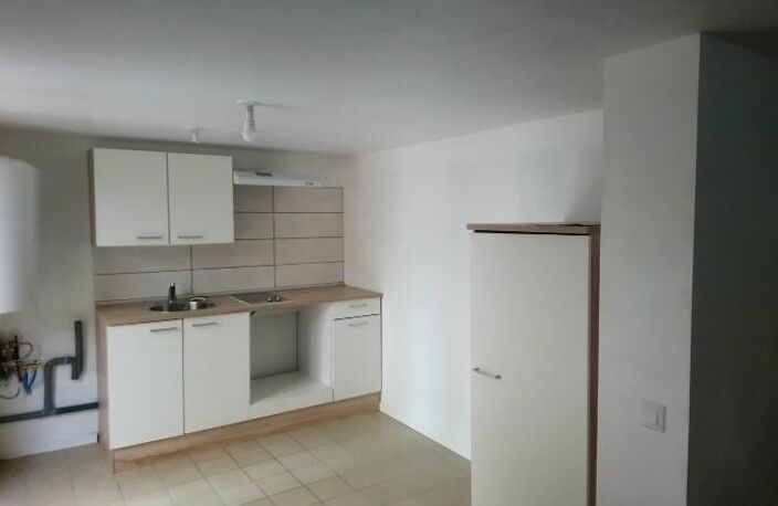 T2 — photo 2