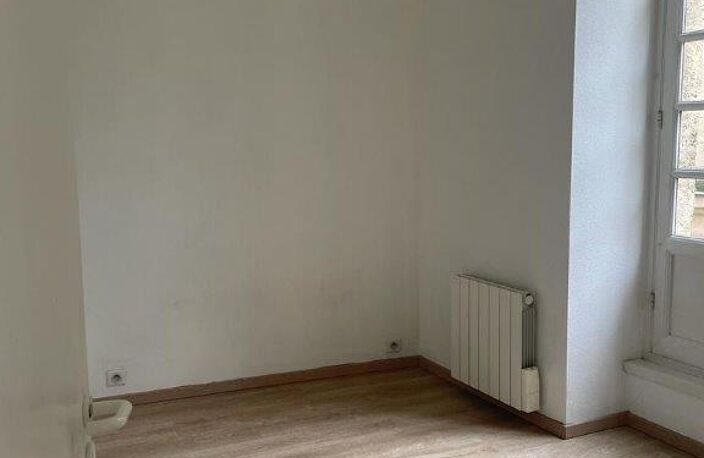 T2 — photo 4