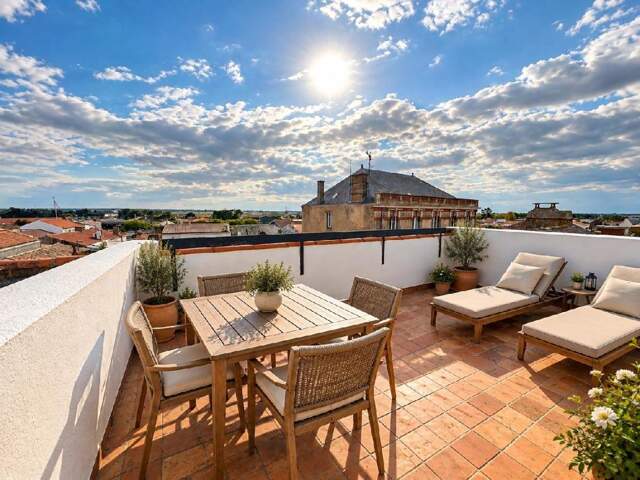 Hypercentre, appartement d'exception, T2 bis de 49 m², entre patrimoine et terrasse panoramique avec vue à 360 dégrès — photo du bien