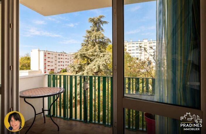 Pierre-Bénite - T3 lumineux de 70 m² avec balcon, parking, c — photo 3