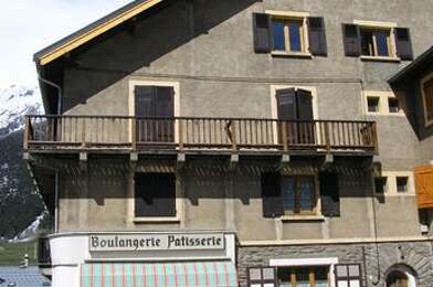 Appartement 3 pièces 690 €