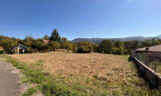 Terrain  2600 m² à vendre à Cressin-Rochefort (01350)