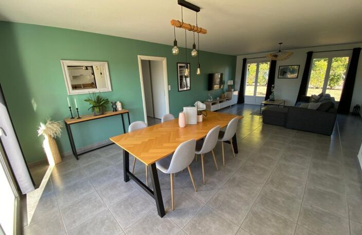 Maison  BBC plain pied de 2016 avec 1400 m2 de terrain — photo 4