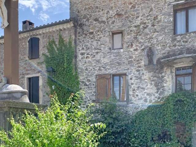 Maison Causse De La Selle 6 pièce(s) 125 m2 — photo du bien