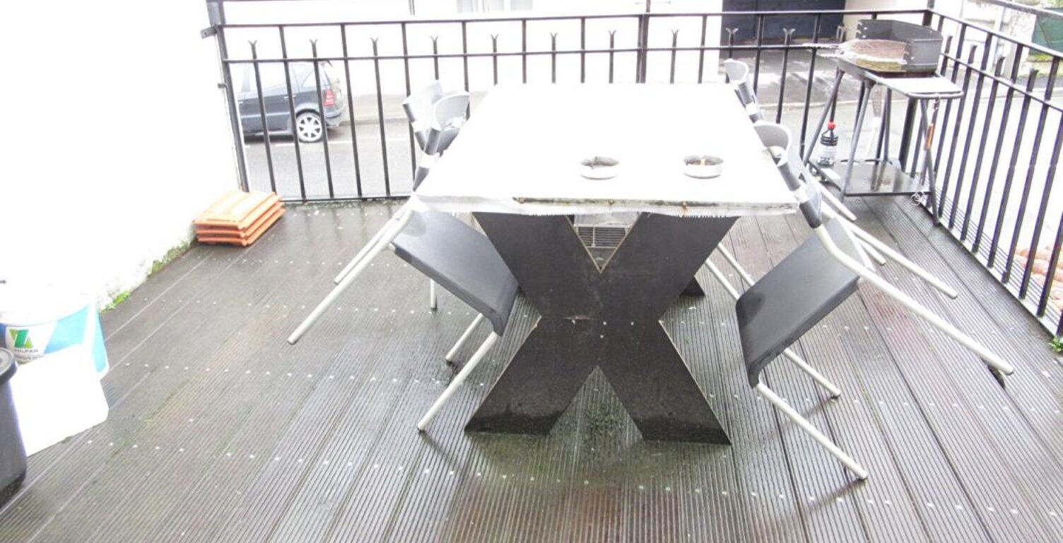 T3  (en R+1) avec terrasse — photo 1