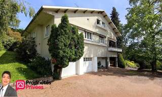 Maison 8 Pièces 223 m² à vendre à Thizy-les-Bourgs (69240)