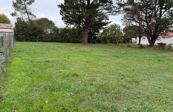 Dept 17 - Saint Georges d'Oléron - Terrain Constructible 784 m² — photo 2