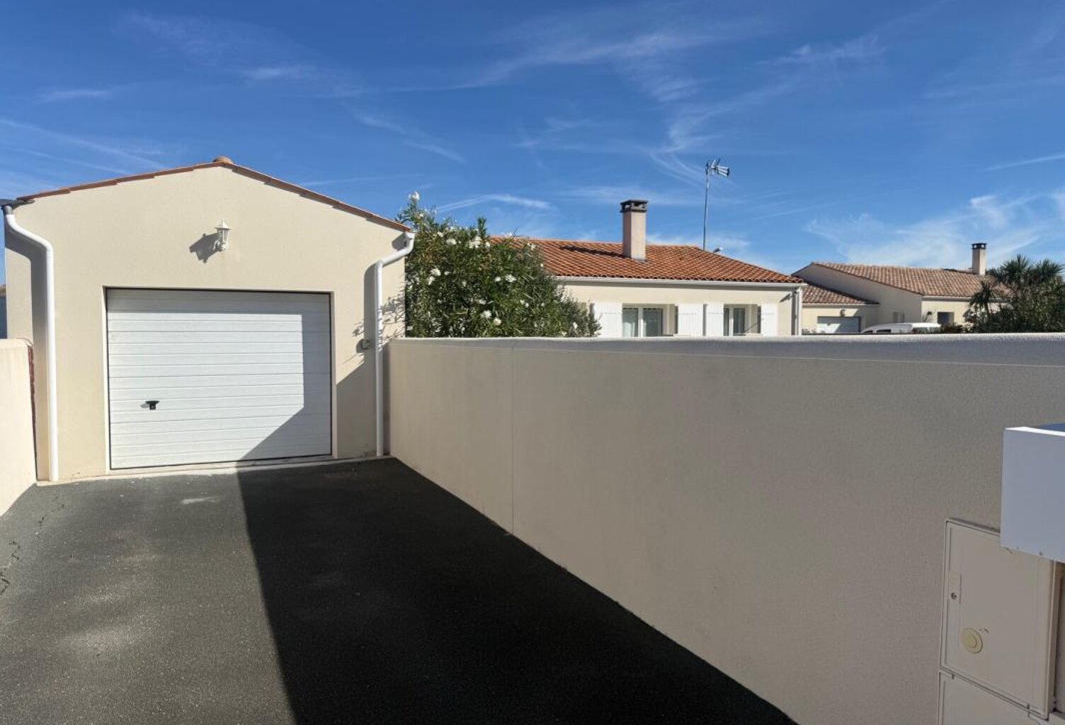 17310 - Maison  4 pièce(s) 97 m2 - PLAIN-PIED RÉNOVÉ - Ile d'Oléron - — photo 1