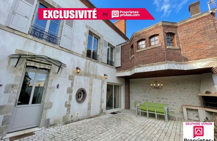 Maison bourgeoise de 225 m² classe énergie C avec double garage et jardin en centre ville de Châteauneuf sur Loire — photo 2