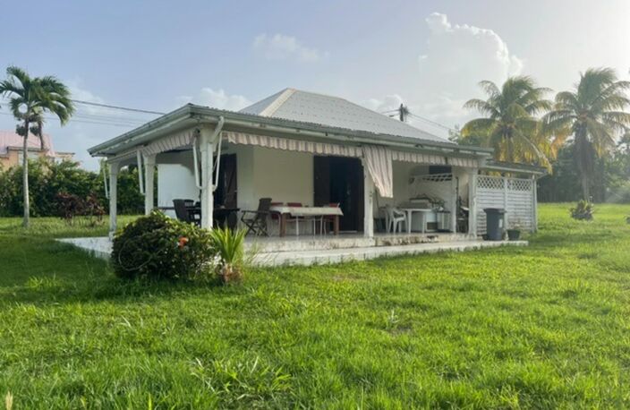 Maison à vendre 3 pièces GOYAVE (971) — photo 3