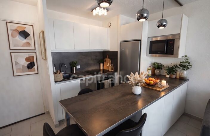 CAP D’AGDE – VUE PORT EXCEPTIONNELLE – T2 36 M² – BALCON –PISCINE - CONCIERGE - GARAGE FERMÉ – VENDU MEUBLÉ — photo 4