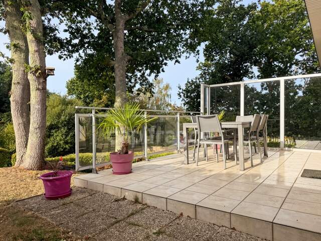 Maison 119 m² - 4 chambres - Séjour rez de jardin - Sous-sol complet -  L'HOPITAL CAMFROUT (29) - Terrain 1200 m² — photo du bien