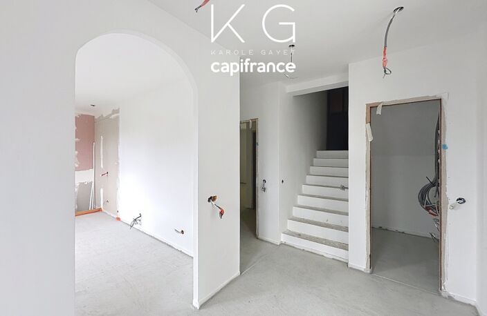 EXCLUSIVITE, à 5 minutes de Deauville, belle opportunité à Touques, maison à vendre de 220 m² sur un terrain de 800 m², la liberté de personnaliser les finitions — photo 2