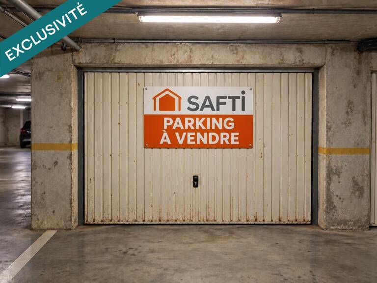 BOX STATIONNEMENT X 2 RÉSIDENCE PLOMBIÈRE — photo 1