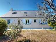 Maison avec vie de plain-pied, 5 chambres, garage et joli jardin clos de 516 m². (visite virtuelle disponible) — photo 2