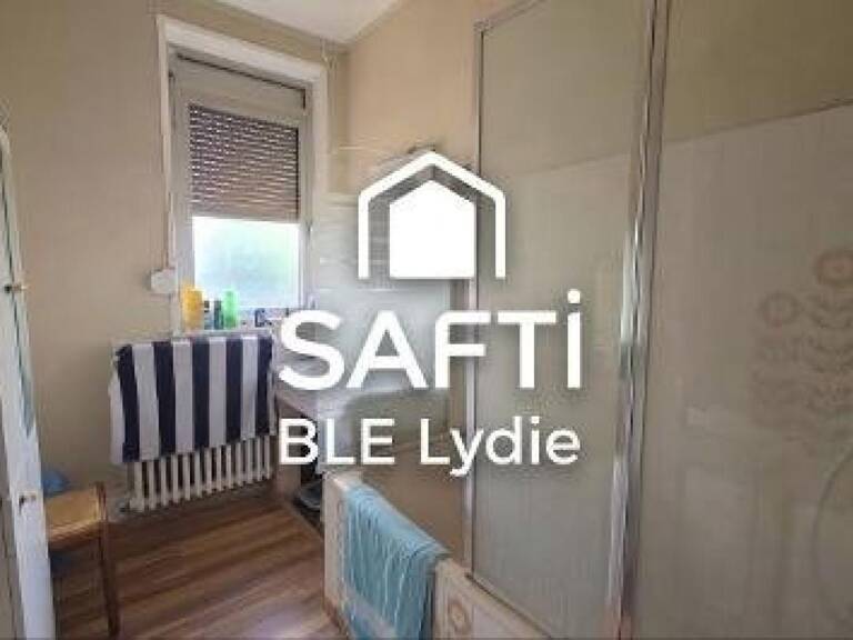 Coup de cœur! maison de 189 m² à 170000 euros — photo 1